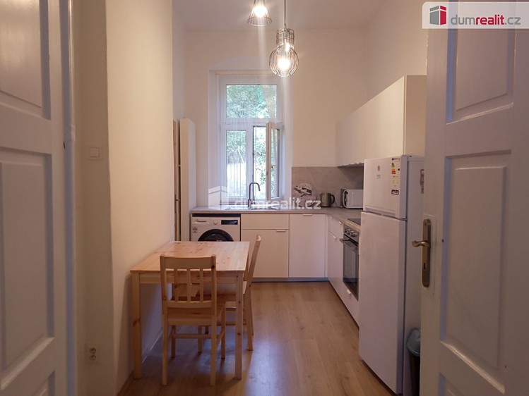 Wohnung 1+1 zur Miete, 39 m² (1 von 31)