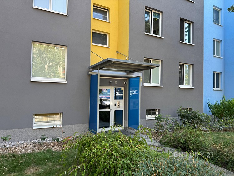 Prodej bytu 1+kk, 30 m² (12 z 16)