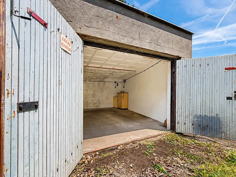 Pronájem garáže 32 m², Litvínov – náhled fotky 1