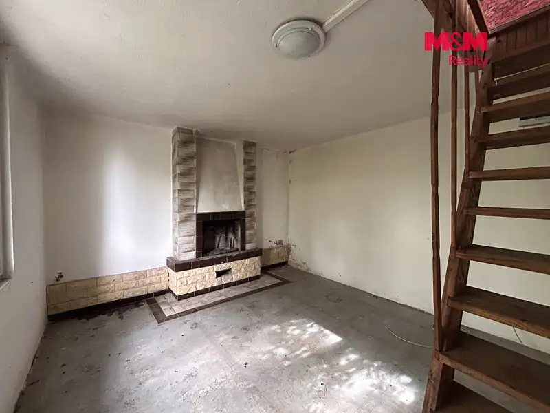 Prodej chaty 48 m², pozemek 1286 m², Malé Žernoseky – náhled fotky 2