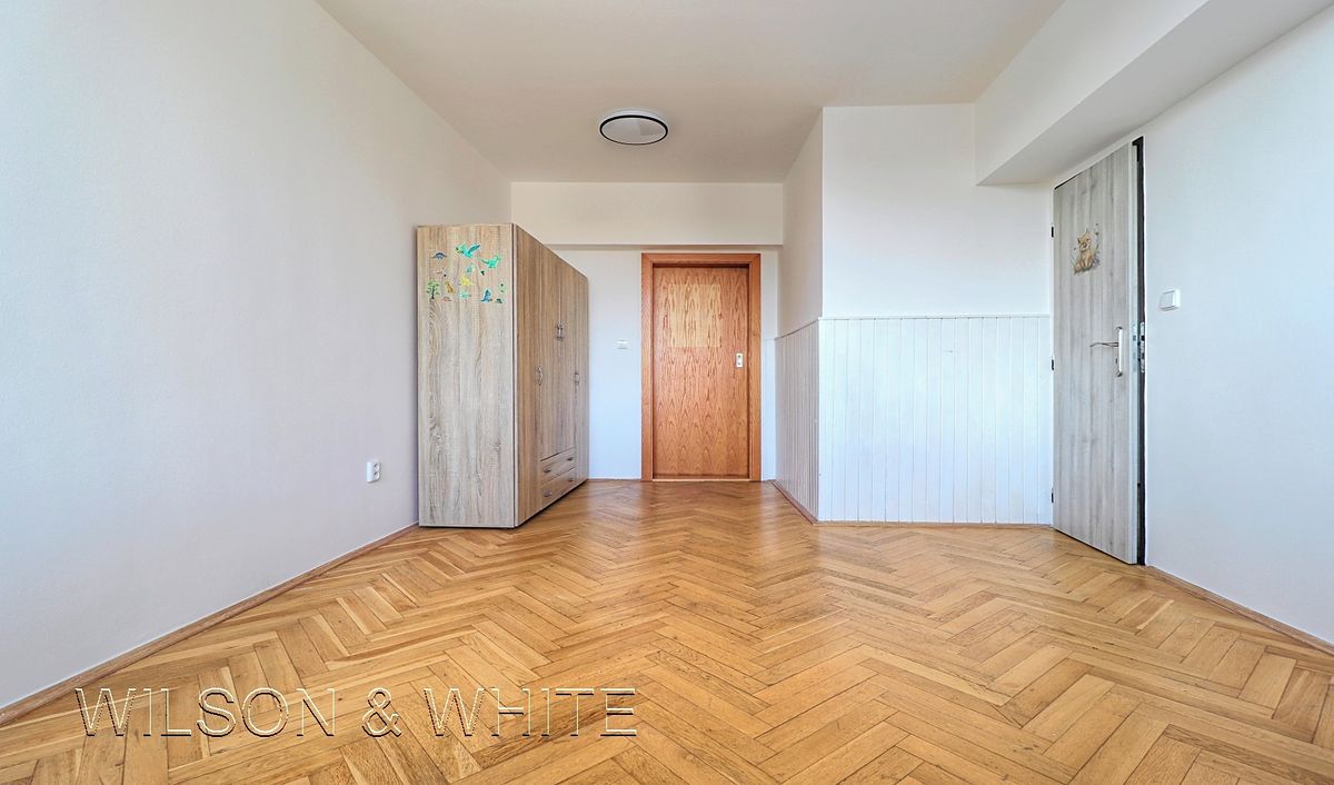 Pronájem bytu 3+1 70 m² – fotografie 2