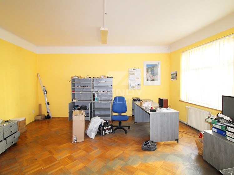 Prodej komerčního prostoru, 450 m² (15 z 26)