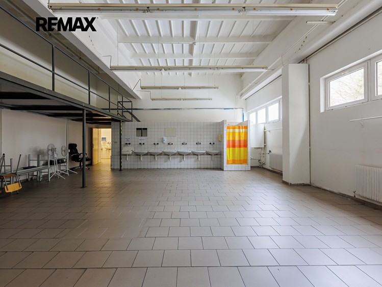 Gewerbefläche zur Miete, 2.489 m² (14 von 28)