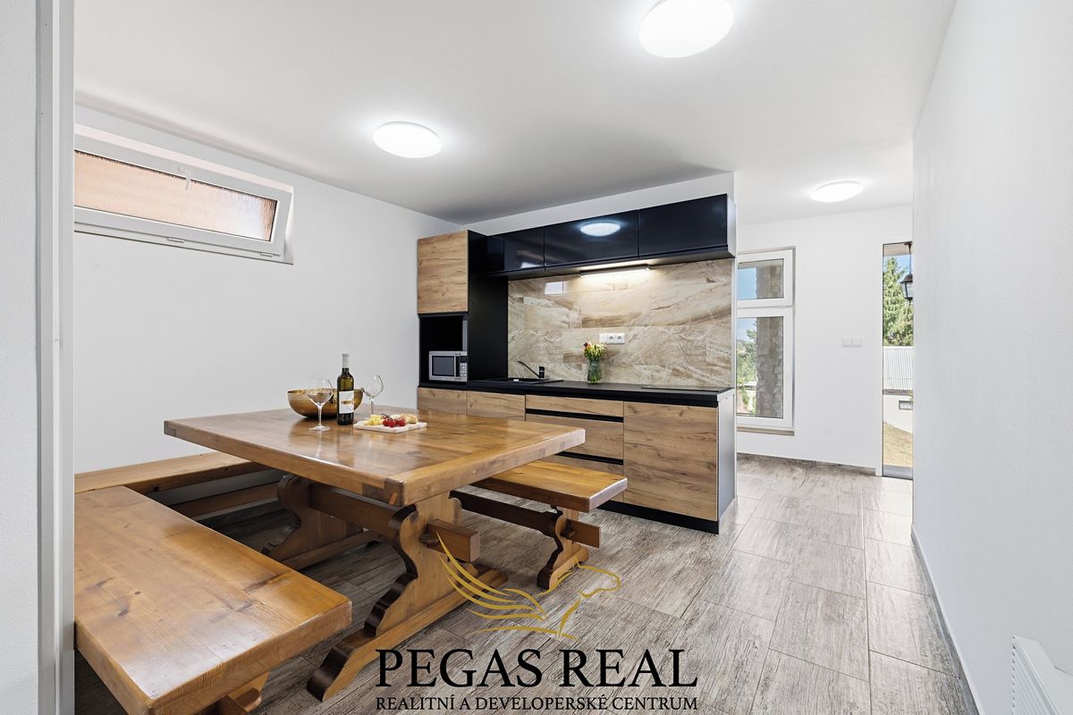 Prodej ubytovacího zařízení 271 m² – fotografie 2