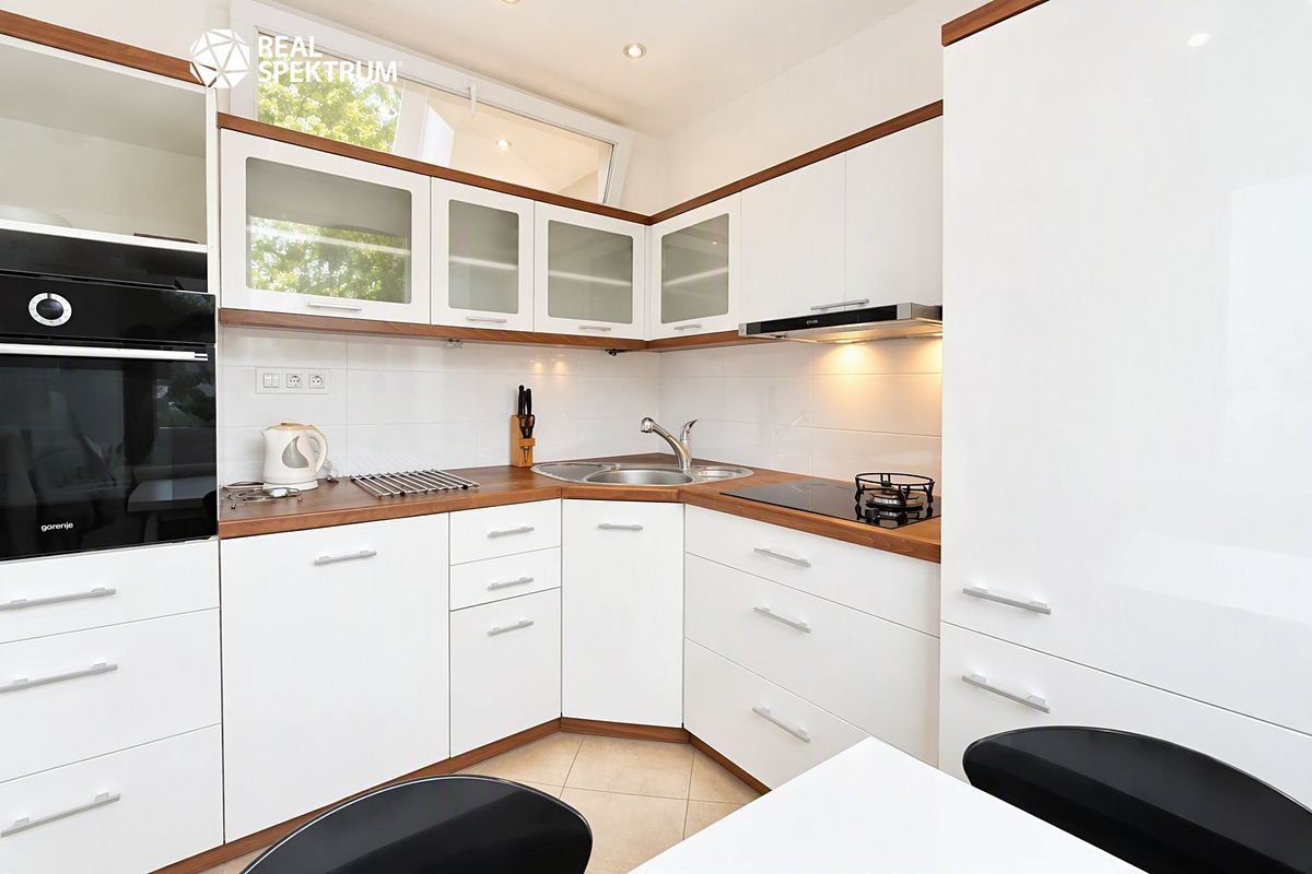 Pronájem bytu 2+1 56 m² – fotografie 5