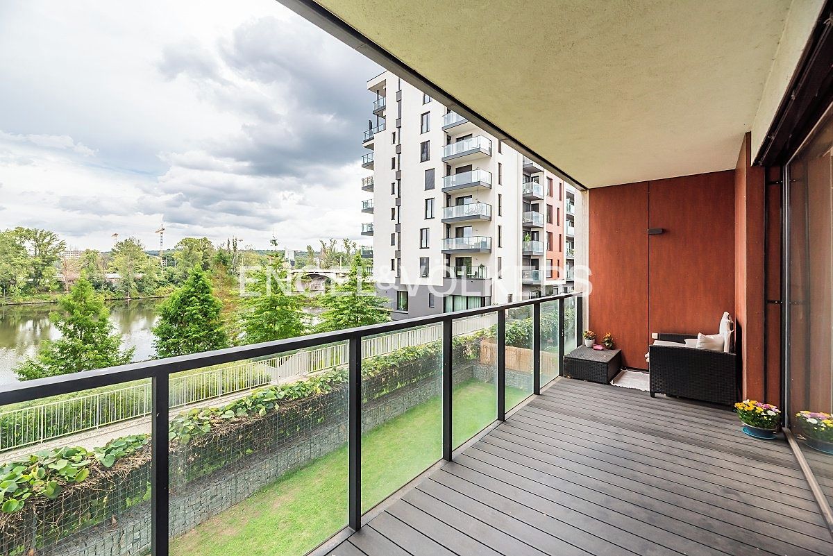 Pronájem bytu 3+kk 90 m² – fotografie 2