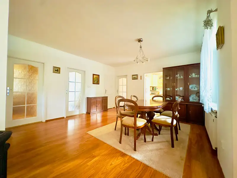 Prodej rodinného domu 453 m², pozemek 1853 m², Kunice – náhled fotky 3