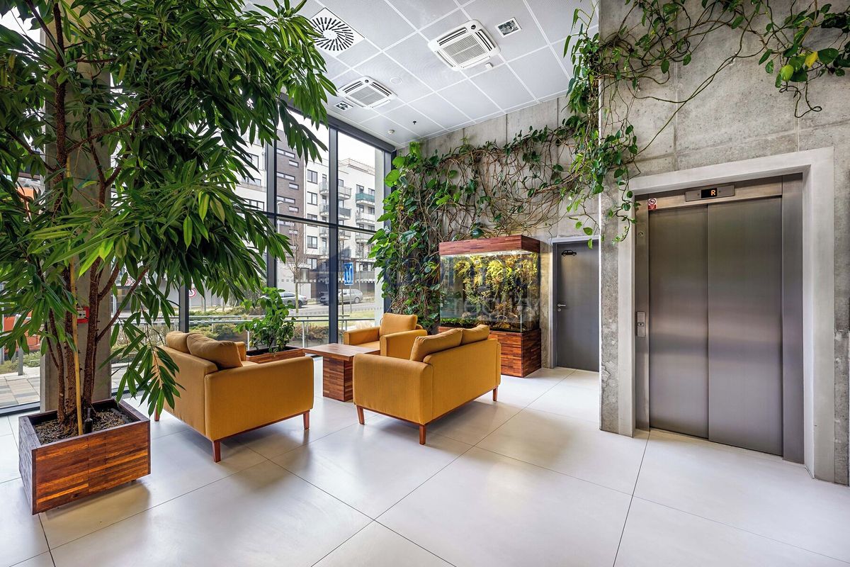 Pronájem kanceláře 1398 m² – fotografie 5