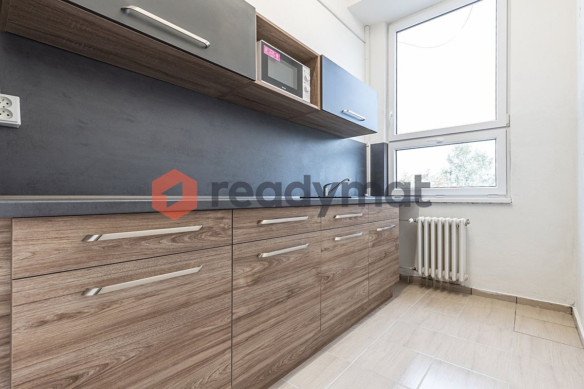 Pronájem kanceláře 24 m² – fotografie 3