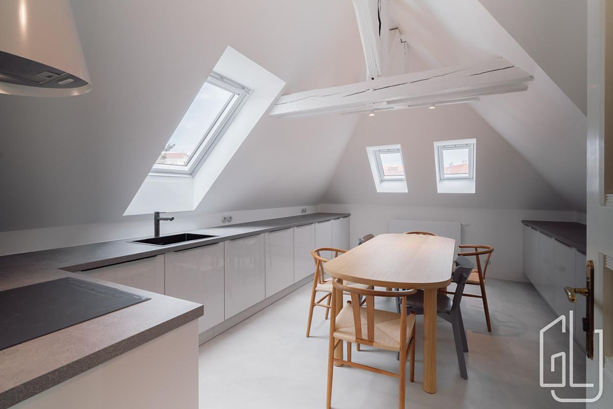 Pronájem bytu 3+1 144 m² – fotografie 3