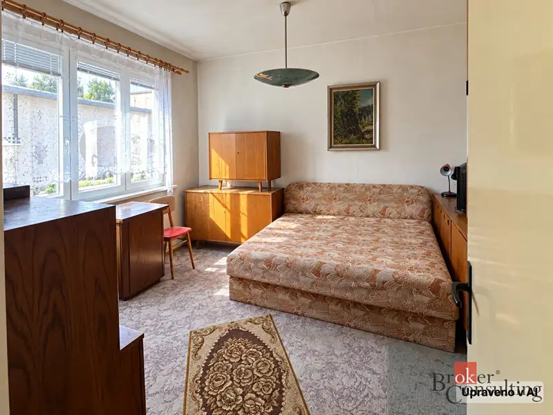 Prodej bytu 2+1 53 m², Ostrov – náhled fotky 3