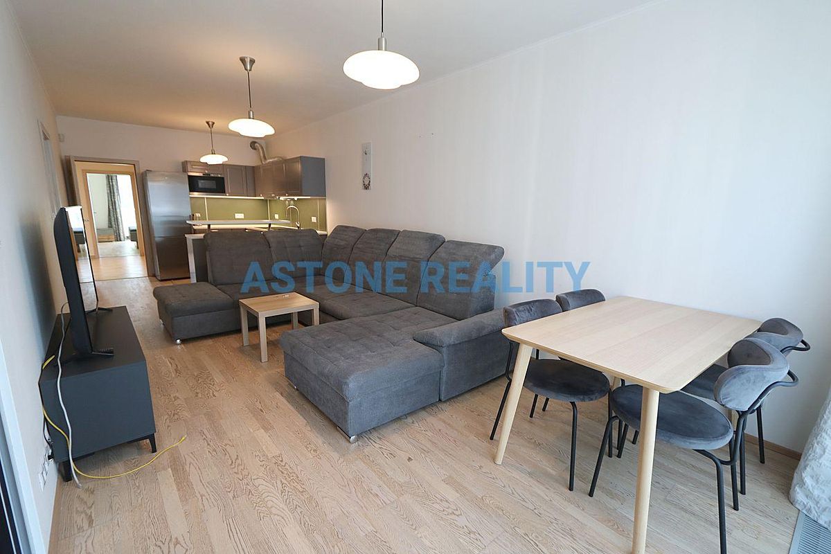 Pronájem bytu 4+kk 110 m² – fotografie 5