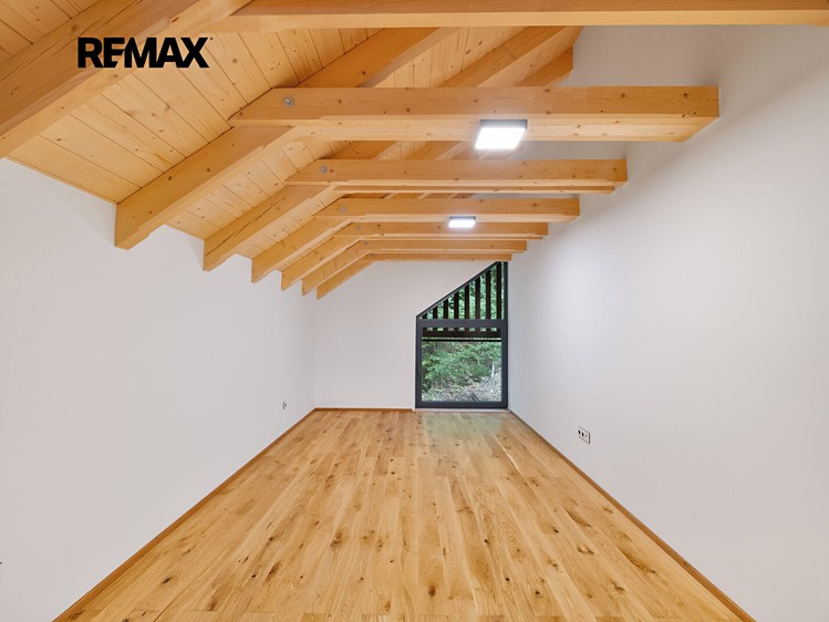 Будинок на продаж, 206 м² (24 з 35)