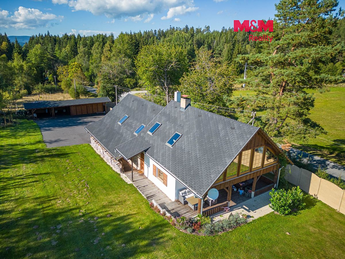 Prodej rodinného domu 279 m², pozemek 5839 m², Volary – fotka 1 z 3