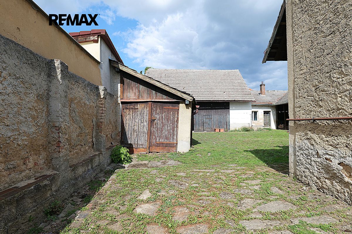 Prodej rodinného domu 99 m², pozemek 596 m² – fotografie 4