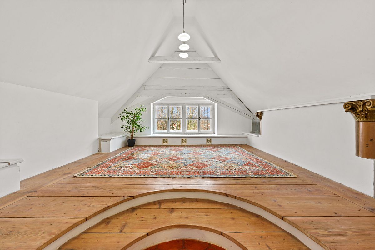 Pronájem bytu 2+kk 60 m²