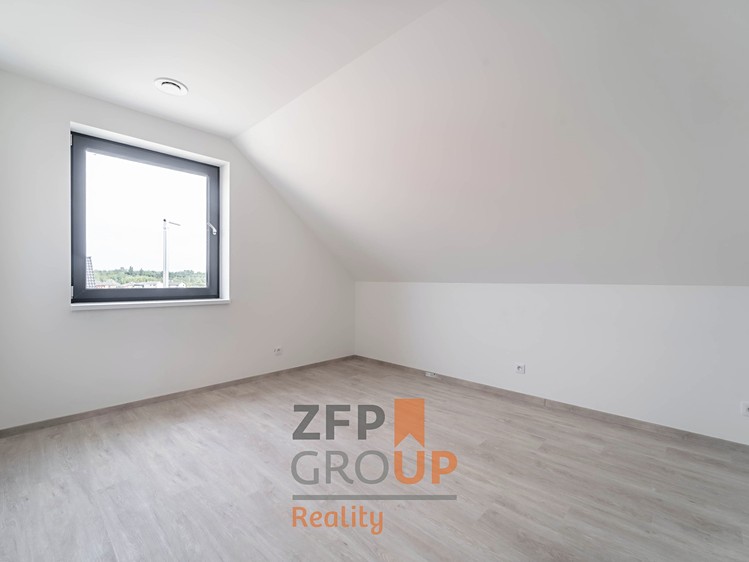 Prodej domu, 159 m² (27 z 40)