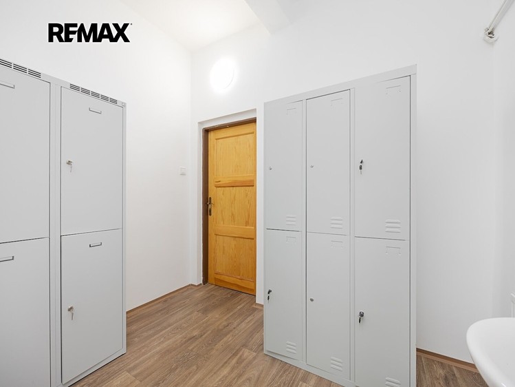 Gewerbefläche zum Kauf, 435 m² (39 von 74)