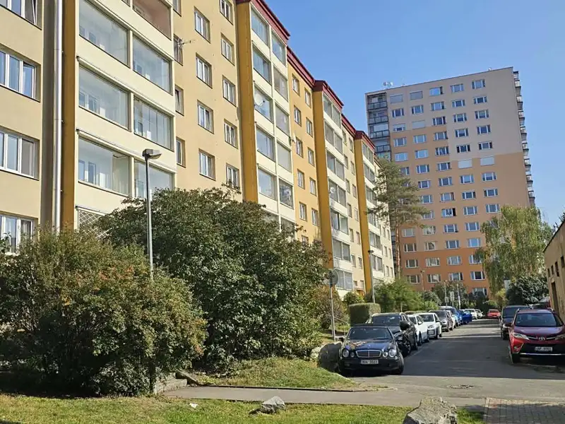 Prodej bytu 2+1 52 m², Praha – náhled fotky 1