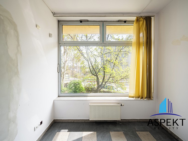Комерційне приміщення в оренду, 224 м² (14 з 18)