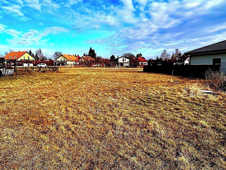 Prodej pozemku, 803 m² (2 z 5)
