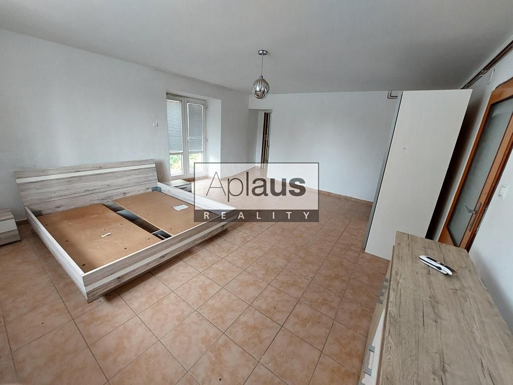 Pronájem bytu 1+1 61 m² – fotografie 5