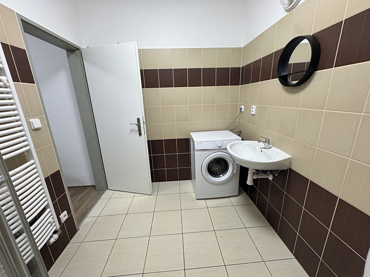 Prodej bytu 3+kk, 398 m² (8 z 21)