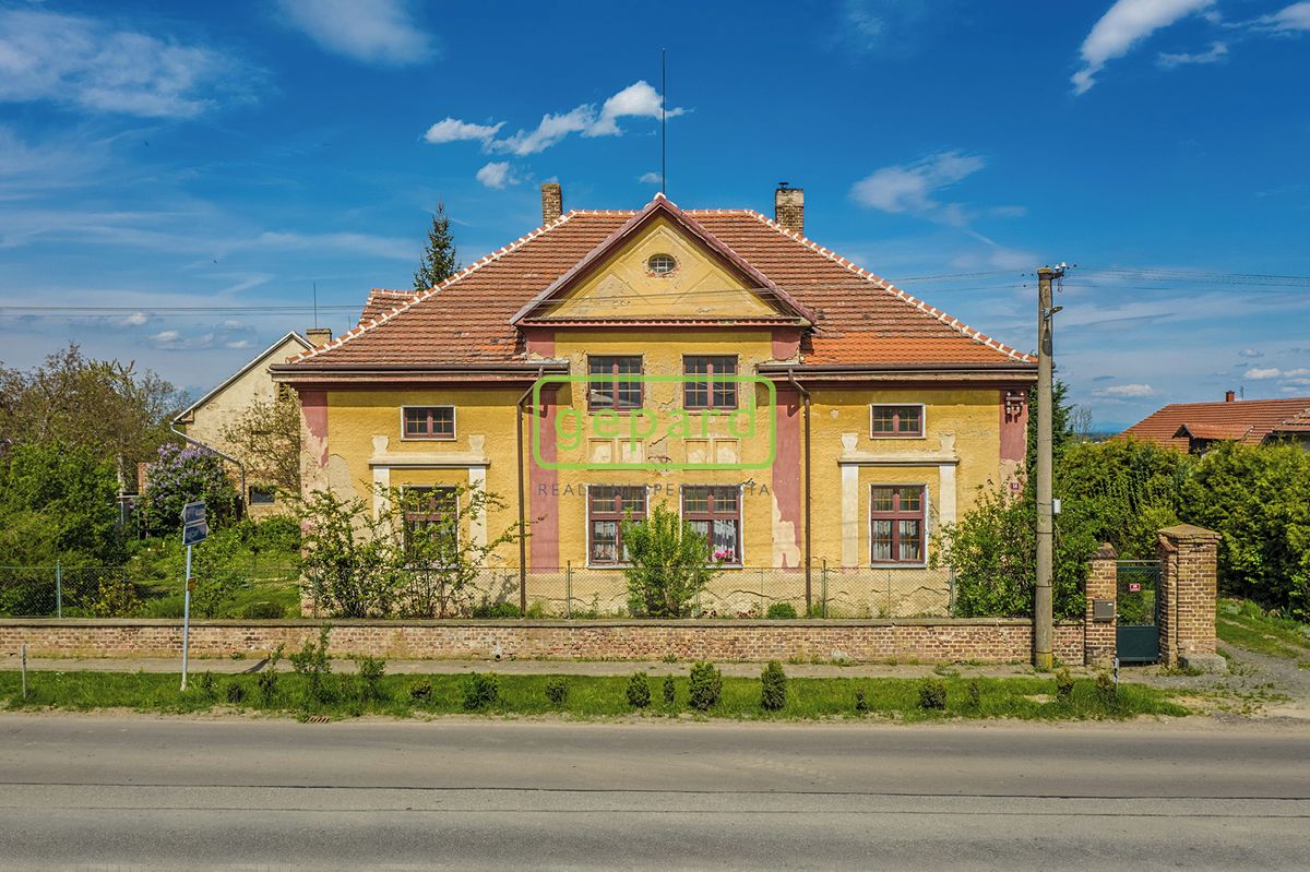 Prodej rodinného domu 170 m², pozemek 2949 m², Hořany – fotka 1 z 3