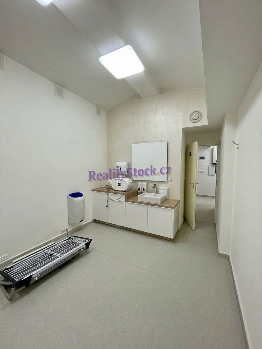 Pronájem ordinace 18 m² – fotografie 4