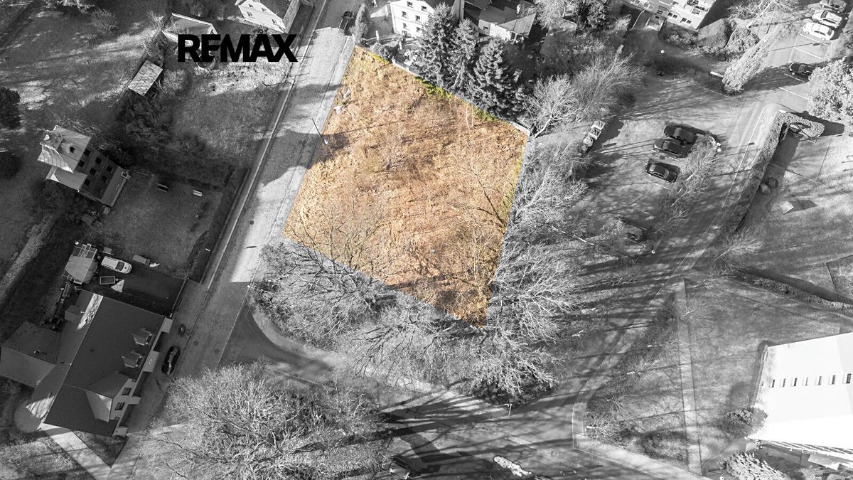 Prodej stavebního pozemku 1187 m², Krásná Lípa – fotka 1 z 3