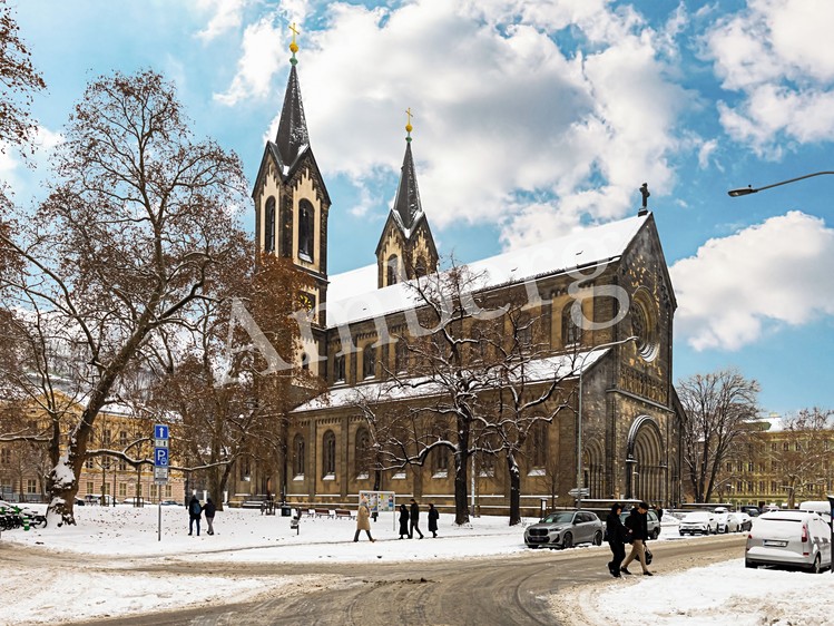 Квартира 1+kk в оренду, 32 м² (3 з 27)