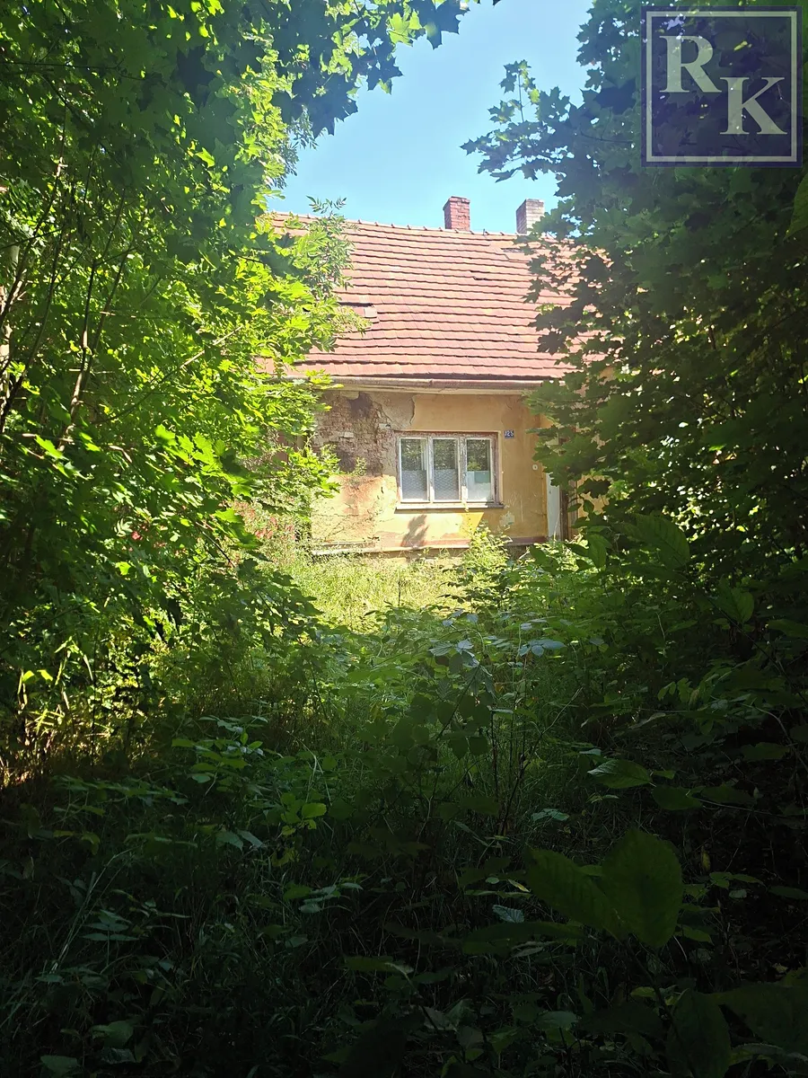 Prodej stavebního pozemku 1392 m²