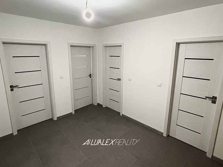 Prodej bytu 4+1, 109 m² (14 z 22)