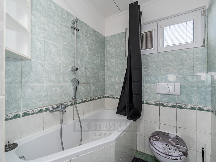 Prodej domu, 207 m² (12 z 31)