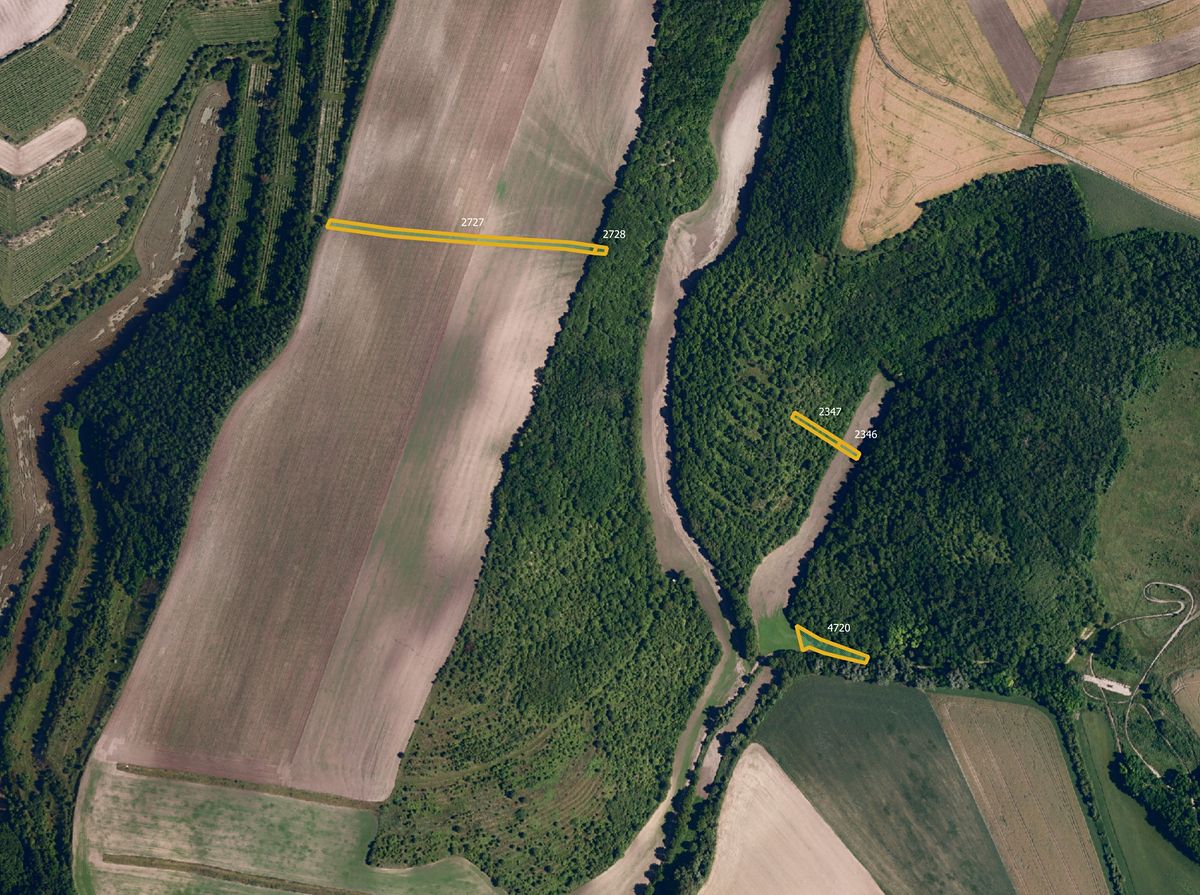 Prodej pole 13498 m² – fotografie 2