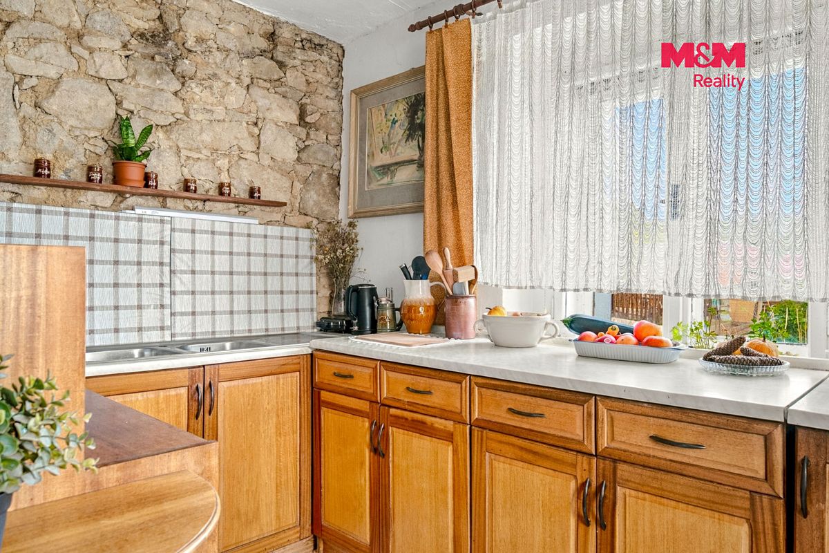 Prodej rodinného domu 40 m², pozemek 288 m² – fotografie 4