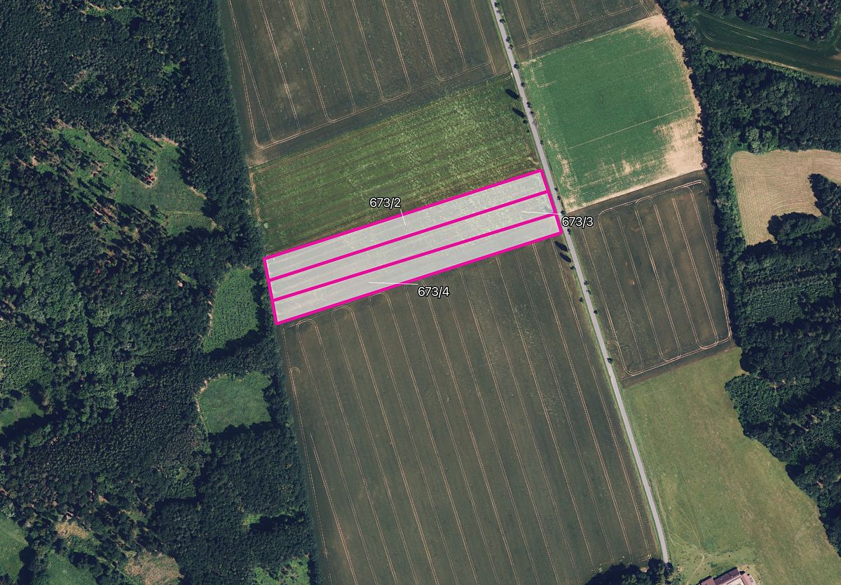 Prodej pole 28800 m²