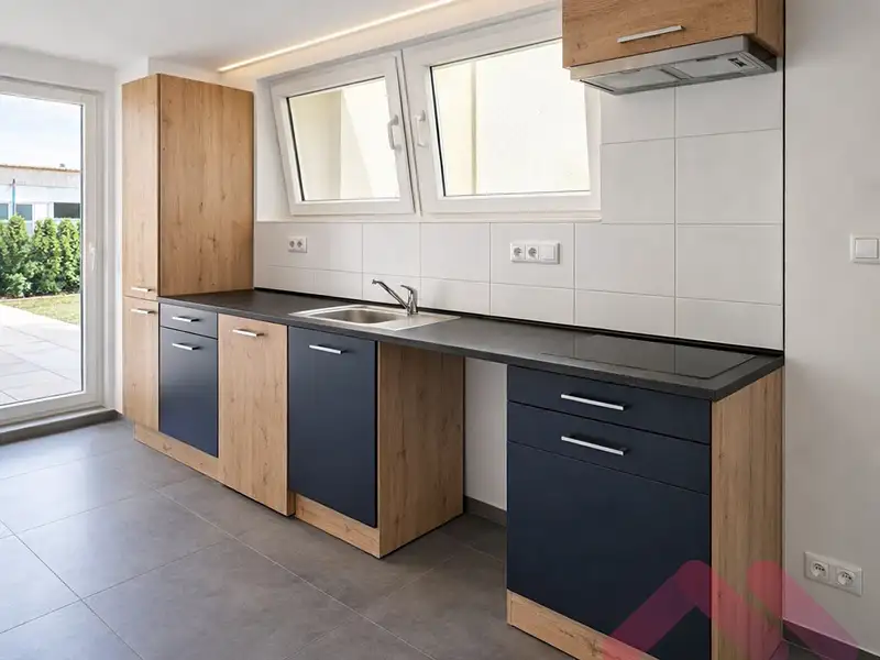 Pronájem rodinného domu 47 m², pozemek 15 m², Praha – náhled fotky 3