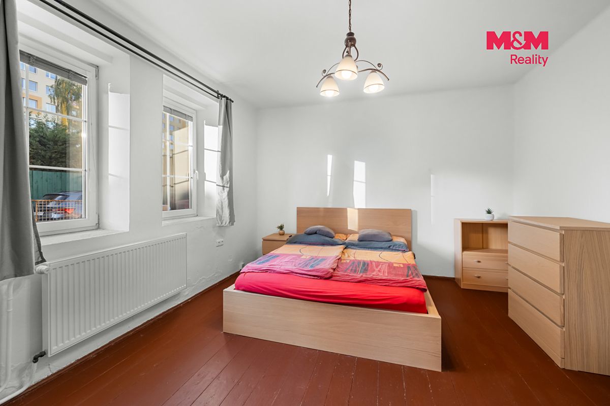 Prodej rodinného domu 120 m², pozemek 560 m² – fotografie 3