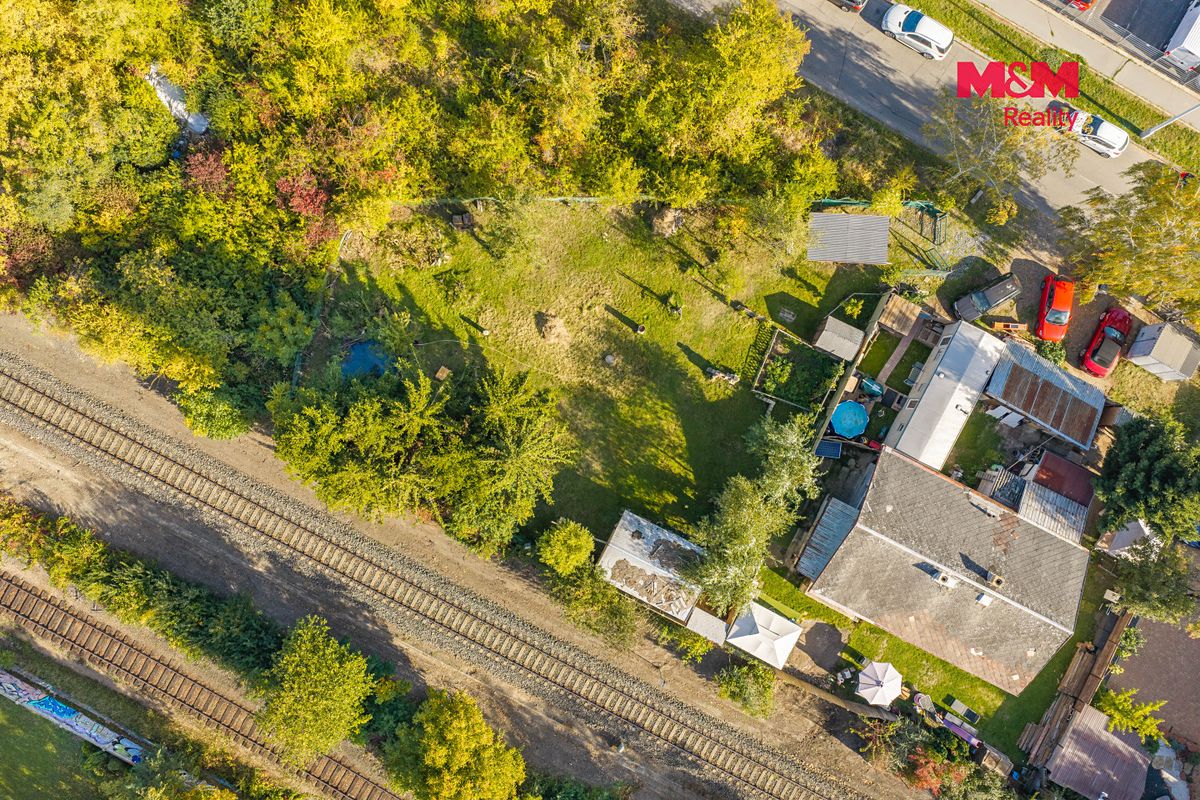 Prodej stavebního pozemku 769 m² – fotografie 5