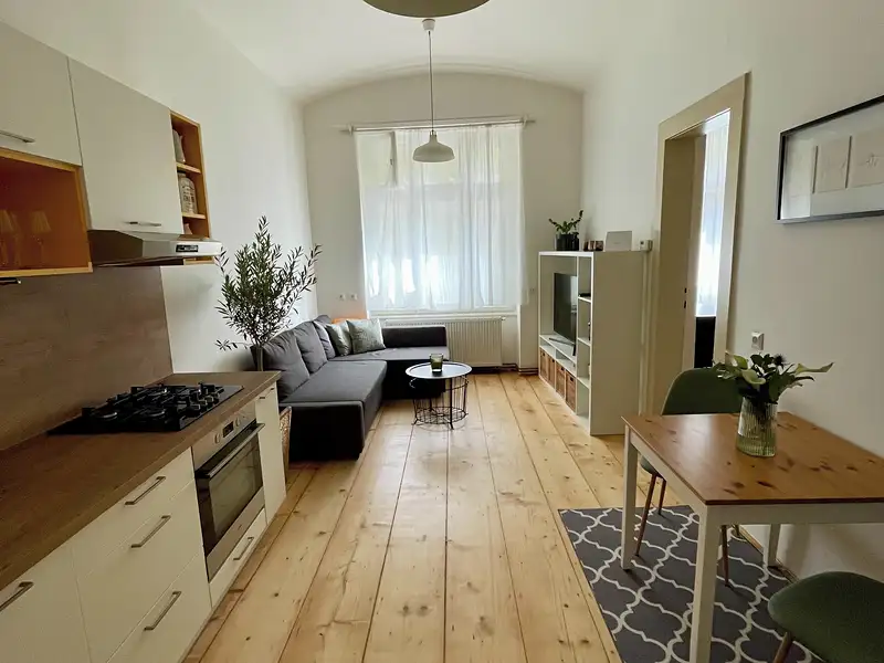 Prodej bytu 2+kk 51 m², Praha – náhled fotky 2