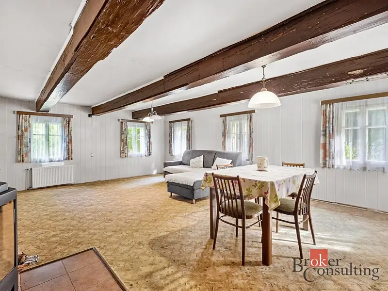 Prodej rodinného domu 220 m², pozemek 2750 m², Dolní Podluží – náhled fotky 2