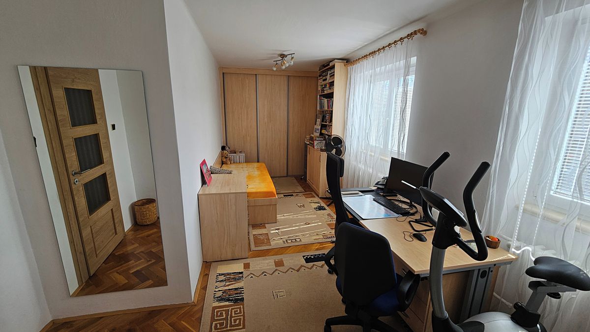 Prodej rodinného domu 197 m², pozemek 771 m² – fotografie 4