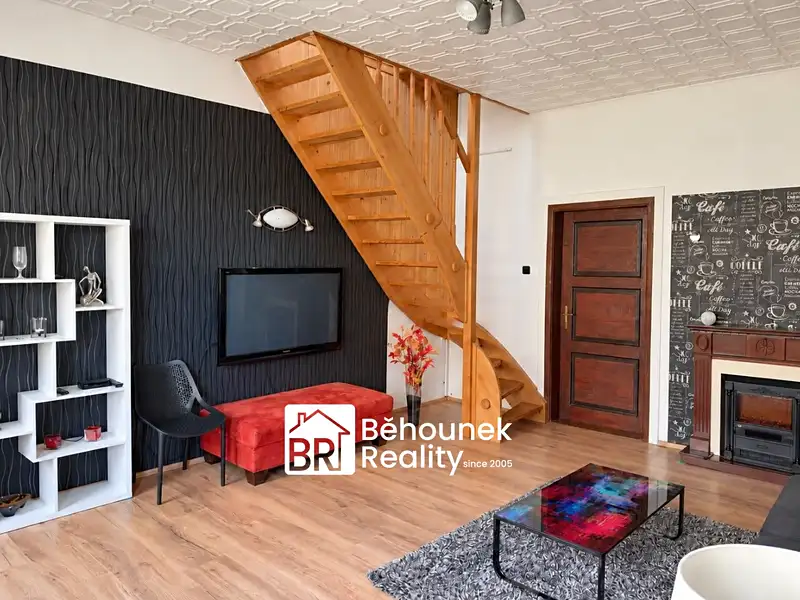 Prodej bytu 3+1 108 m², Tábor – náhled fotky 3