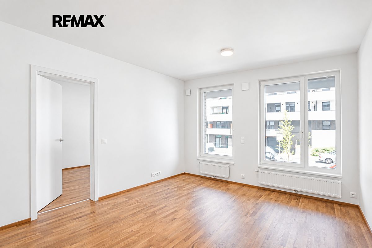 Pronájem bytu 2+kk 47 m² – fotografie 4