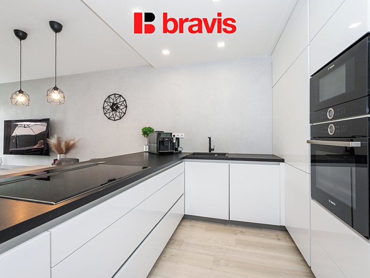 Prodej bytu 3+kk, 80 m² (1 z 32)