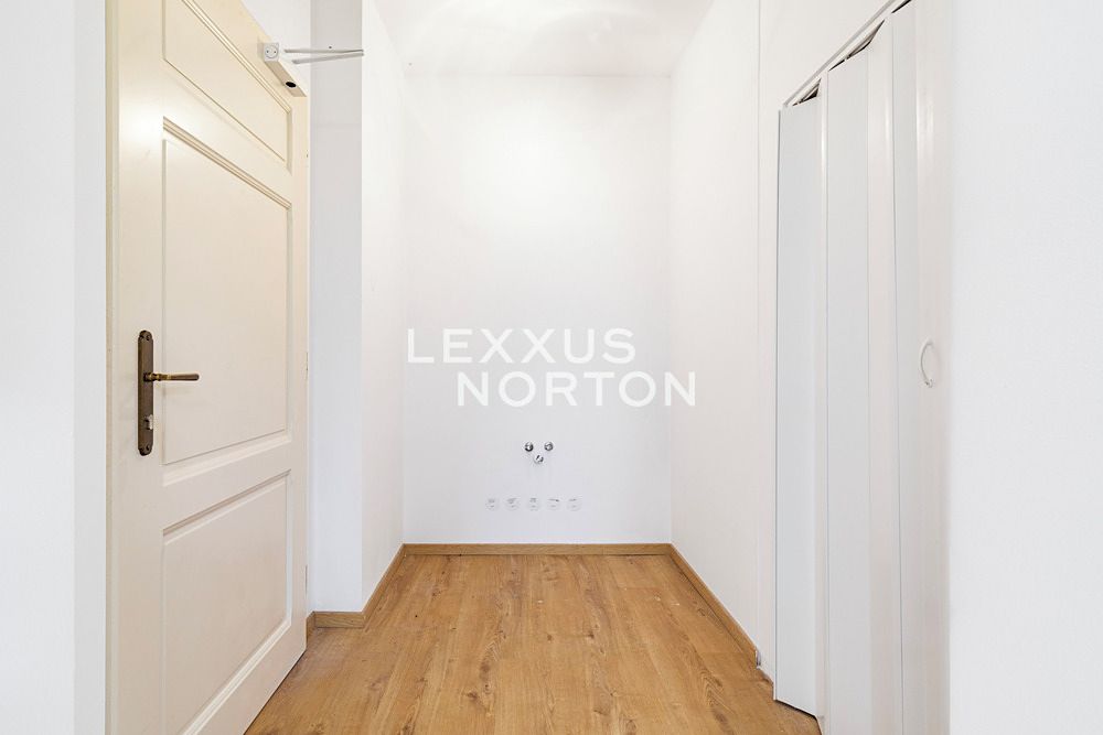 Pronájem obchodního prostoru 56 m² – fotografie 5