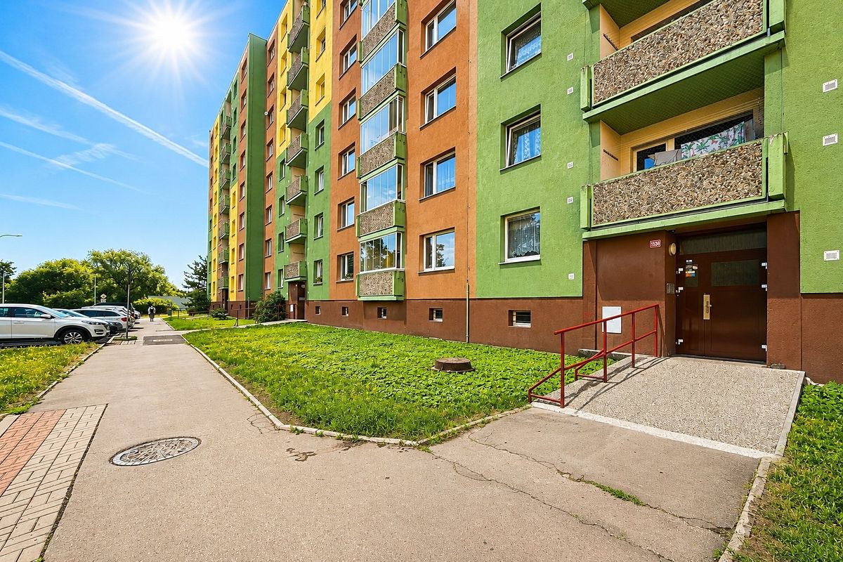 Prodej bytu 3+1 72 m², Jirkov – fotka 1 z 3