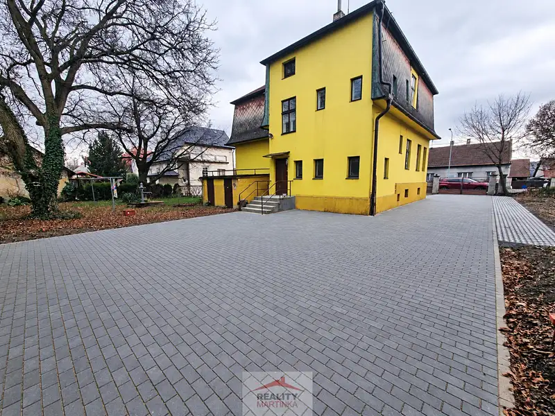 Prodej vily 210 m², pozemek 784 m², Valašské Meziříčí – náhled fotky 3