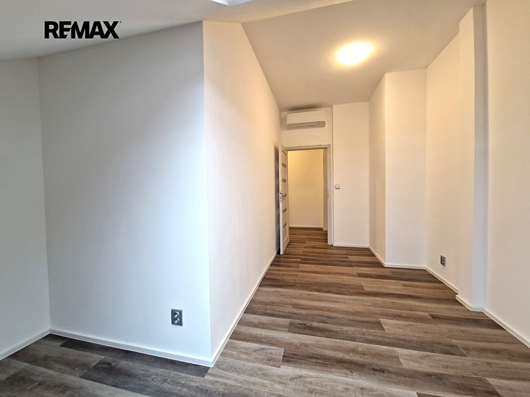 Prodej bytu 2+1, 96 m² (8 z 23)